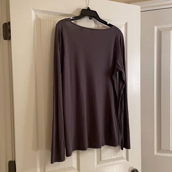 NWT MAISON SCOTCH Gray Long Sleeved Tee with Buttons - Picture 12 of 13